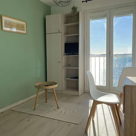 Apartment Climatise Avec Wifi Et Vue Sur L'etang De Thau - Fr-1-553-248